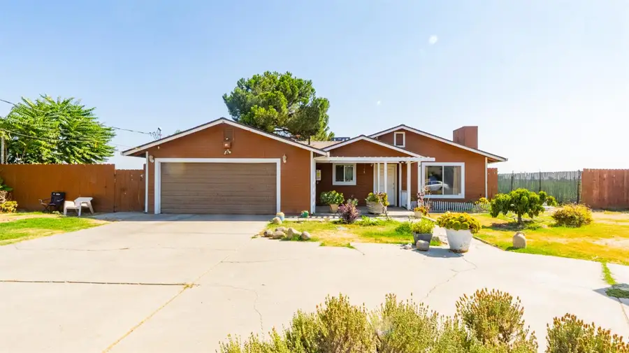 822 E Glenwood, Turlock, CA 95380 - #2