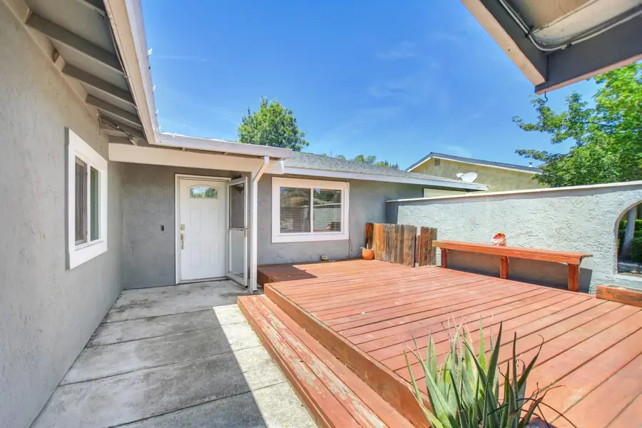 8227 Longden Circle, Citrus Heights, CA 95610 - #2