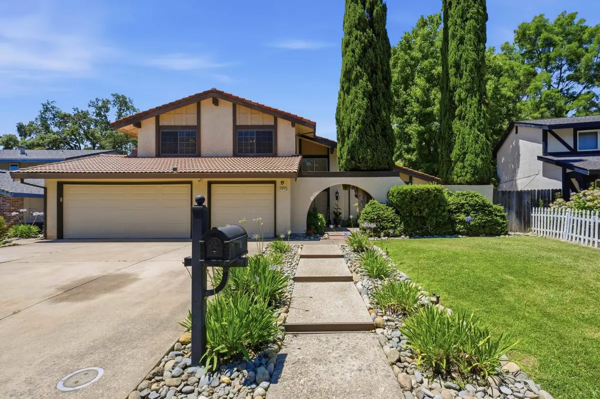 8359 Newbridge Way, Citrus Heights, CA 95610 - #1