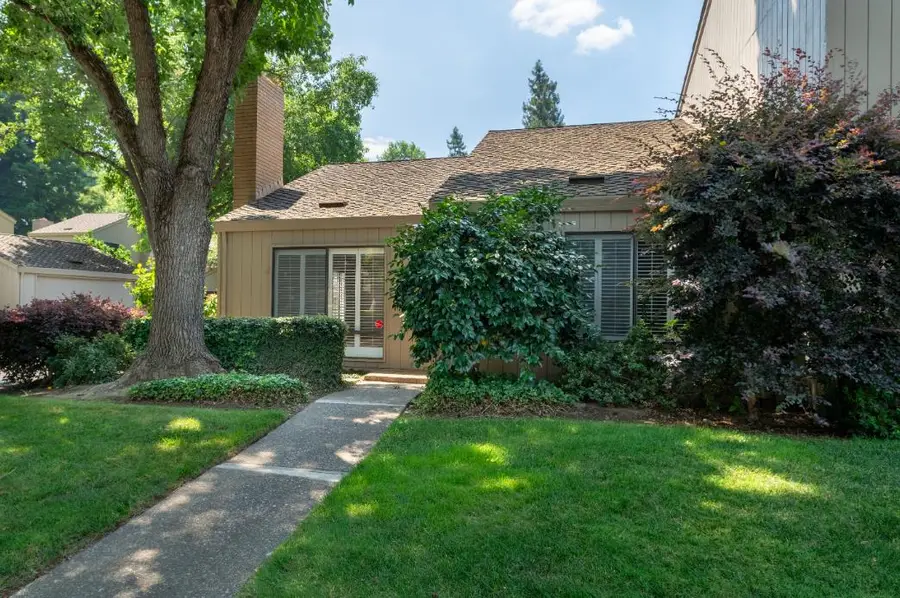1065 Vanderbilt Way, Sacramento, CA 95825 - #2