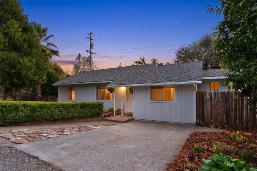 515 Hilltop Drive, Auburn, CA 95603 - #2