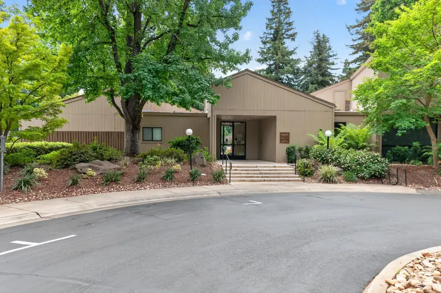2279 Swarthmore Drive, Sacramento, CA 95825 - #3