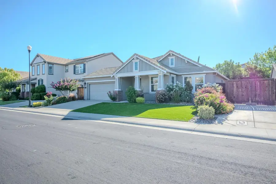 3136 Overton Way, Roseville, CA 95747 - #3