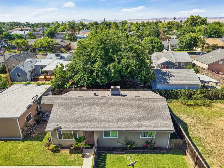 1719 Parker Avenue, Tracy, CA 95376 - #2
