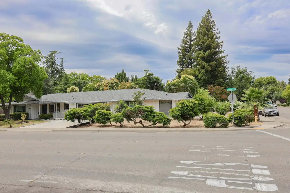 4935 Cowell Boulevard, Davis, CA 95618 - #1
