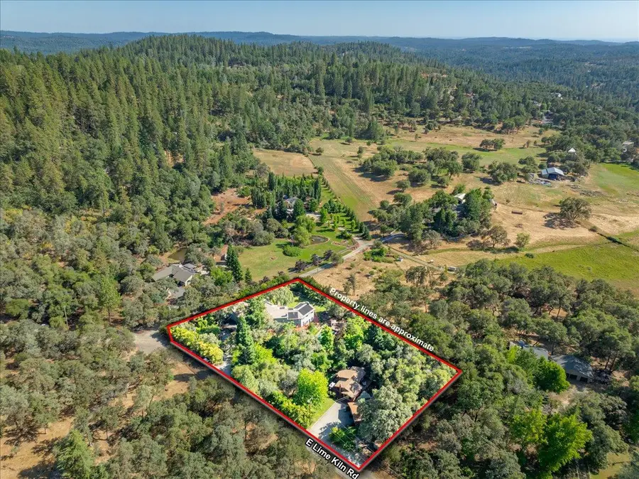 10947 E Lime Kiln Road, Grass Valley, CA 95949 - #3