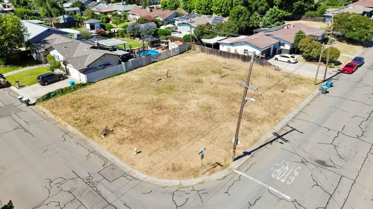 608 Darrough, Yuba City, CA 95991 - #1