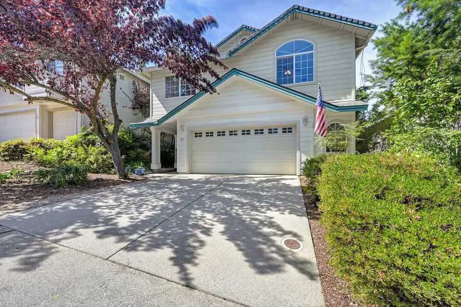 217 Incline Drive, Colfax, CA 95713 - #2