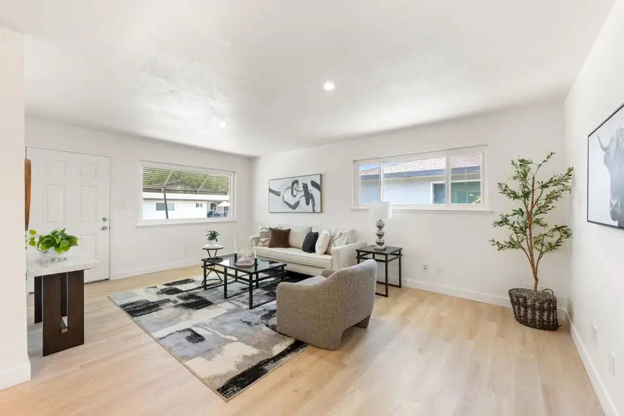 301 Harding Boulevard #4, Roseville, CA 95678 - #3