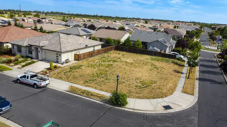 2700 Liberty Drive, Woodland, CA 95776 - #3
