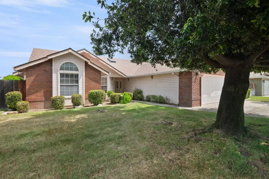 1858 Pontiac Street, Oakdale, CA 95361 - #3