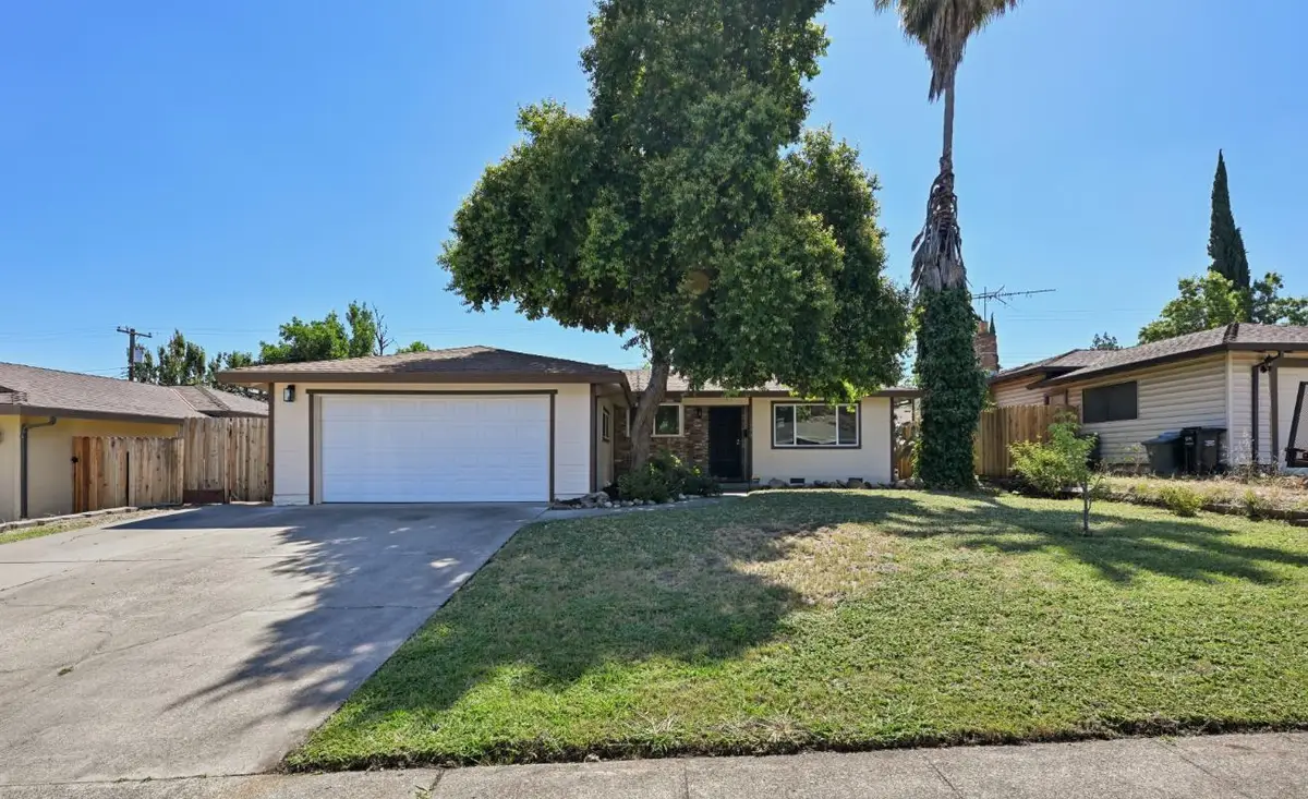 5530 Claiborne Way, Orangevale, CA 95662 - #1