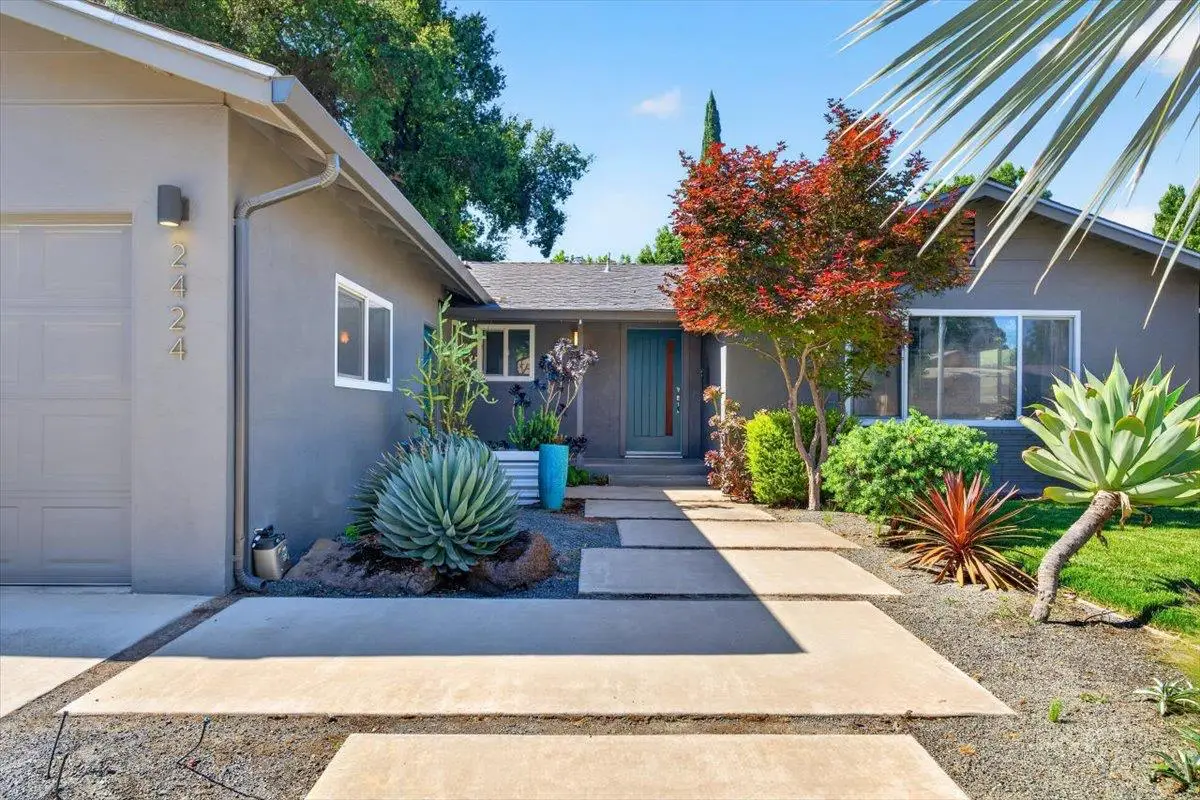 2424 Killarney Way, Modesto, CA 95355 - #1