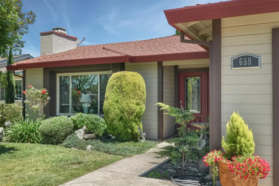 659 Grider Drive, Roseville, CA 95678 - #3