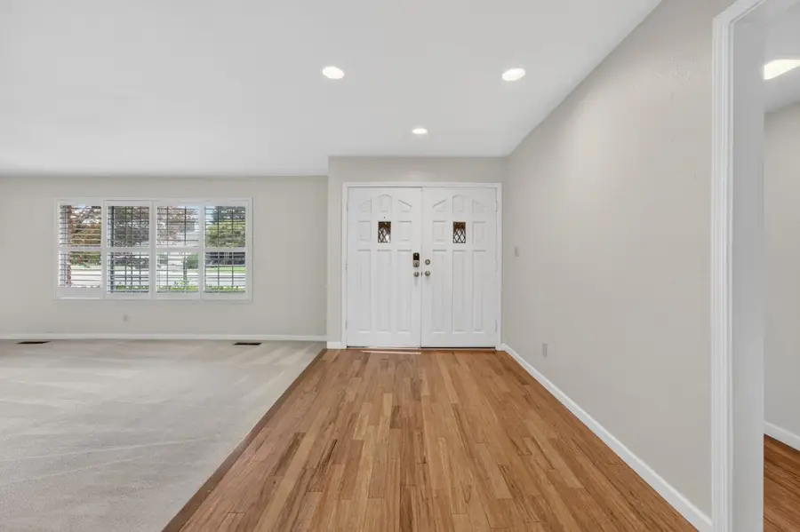 725 Sherwood Drive, Yuba City, CA 95991 - #3