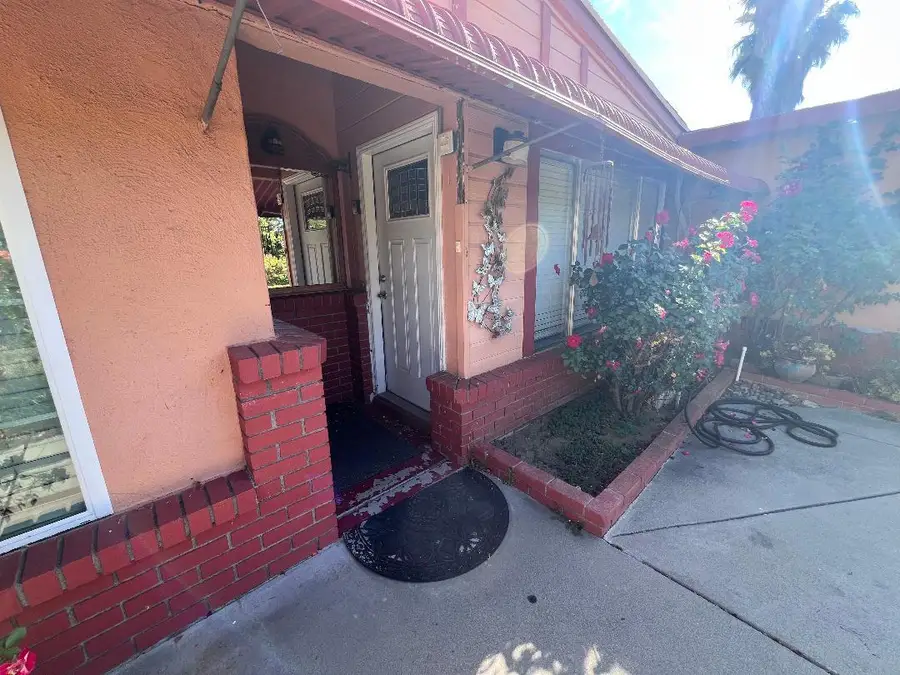 5161 Mckellar Avenue, Sacramento, CA 95824 - #3