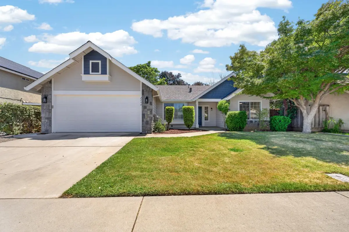 2248 Country Manor Drive, Riverbank, CA 95367 - #1