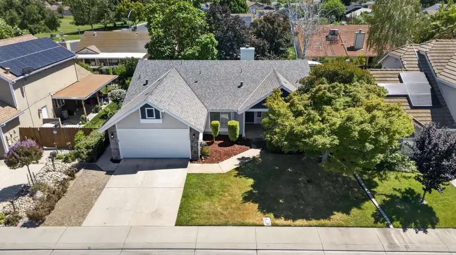 2248 Country Manor Drive, Riverbank, CA 95367 - #3