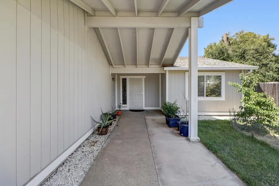 3529 Lindenwood Way, Sacramento, CA 95826 - #2