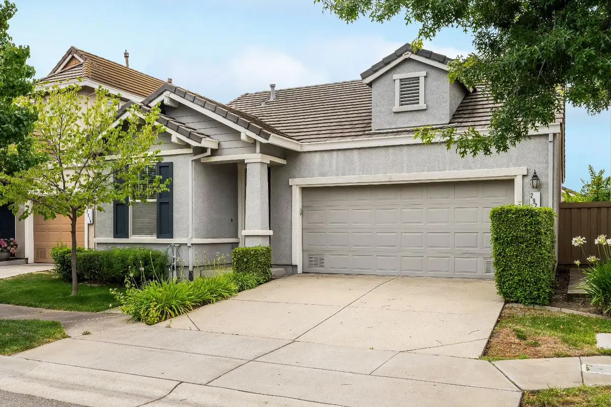 2920 Tourbrook Way, Sacramento, CA 95833 - #1