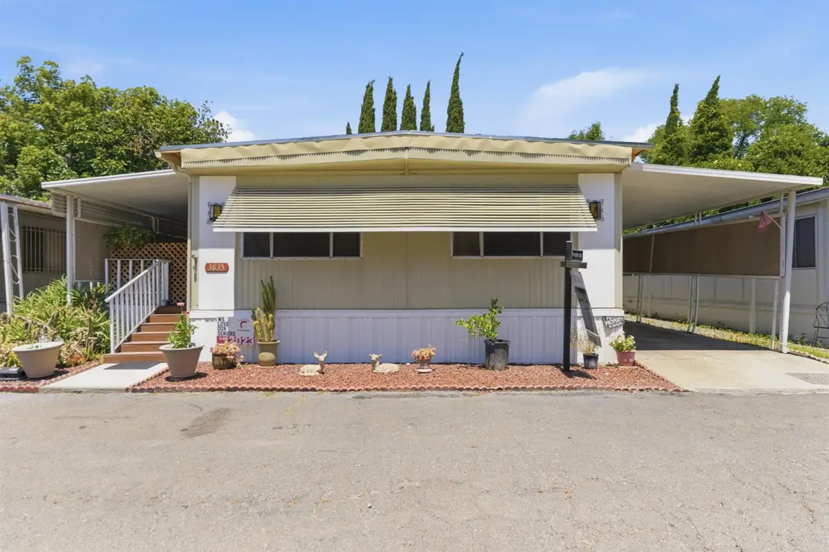 3835 Stillman Park Circle, Sacramento, CA 95824 - #1