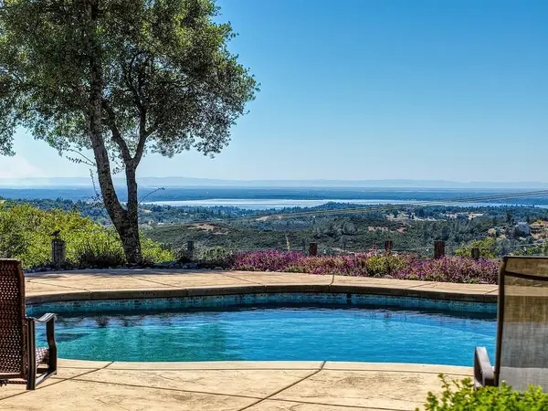 3033 Ridgeline Drive, Rescue, CA 95672