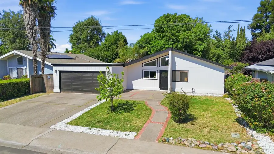 720 Matmor Road, Woodland, CA 95776 - #3
