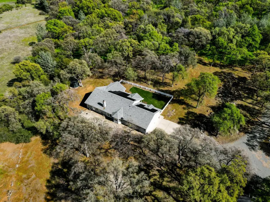 19890 Perimeter Road, Grass Valley, CA 95949 - #3