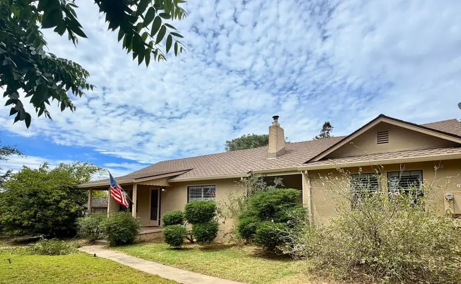 903 W Highway 12, Lodi, CA 95242 - #2