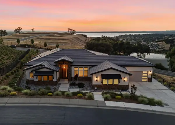 2561 Capetanios Drive, El Dorado Hills, CA 95762