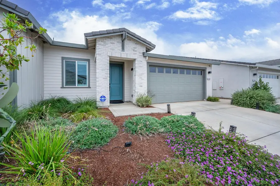 12164 Solis Way, Rancho Cordova, CA 95742 - #3
