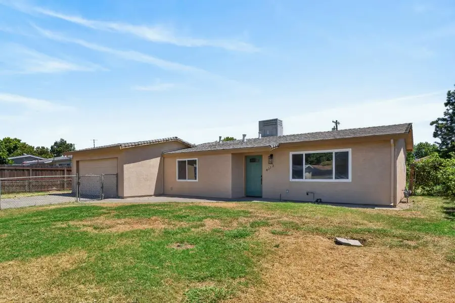 8212 Bruns Way, Sacramento, CA 95828 - #3