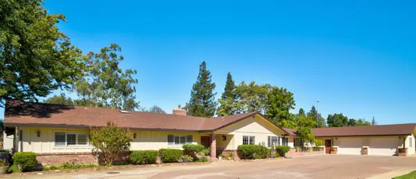 8720 Tavernor Road, Wilton, CA 95693