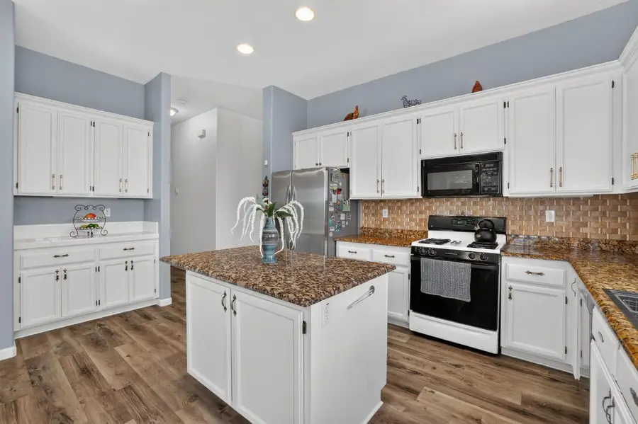 5512 Sienna Hills Way, Antelope, CA 95843 - #2