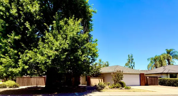 1019 Miwok Drive, Lodi, CA 95240