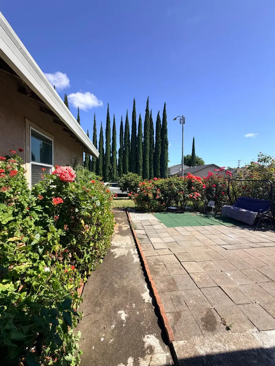 220 Bonfield Way, Sacramento, CA 95838 - #3