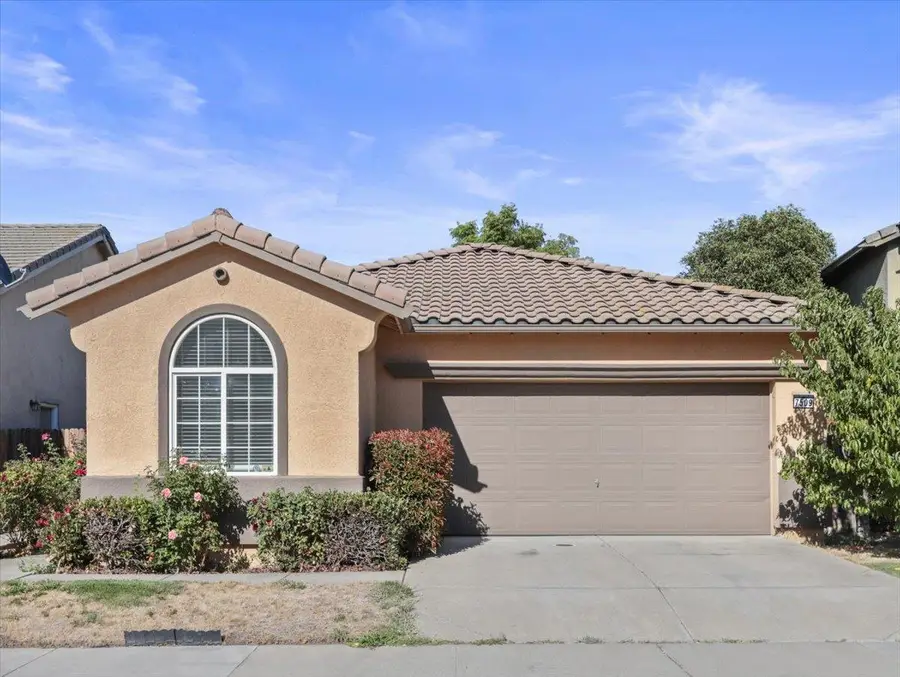 7509 S Sun Willow Lane, Sacramento, CA 95823 - #2