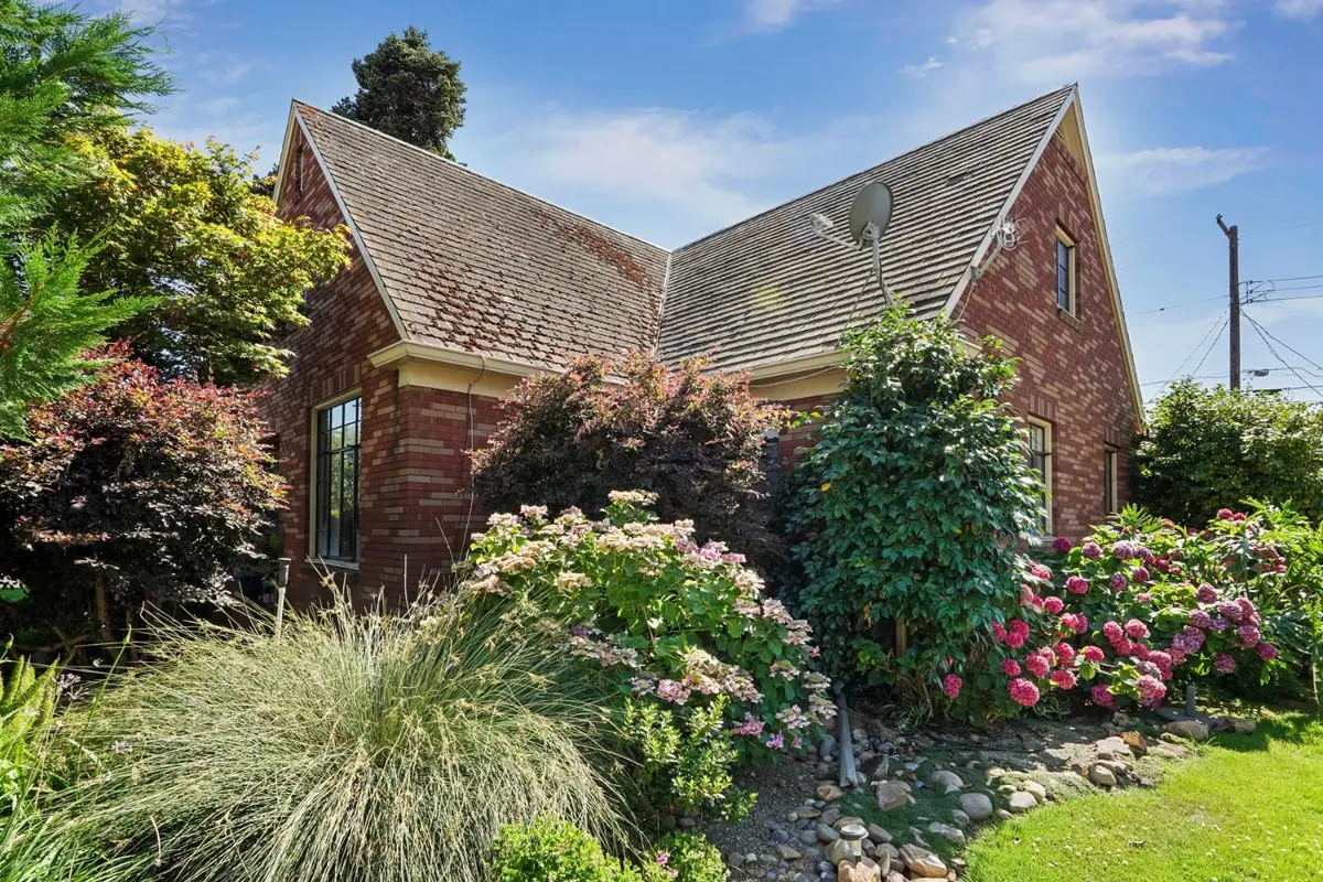 149 S Orange Avenue, Lodi, CA 95240 - #1