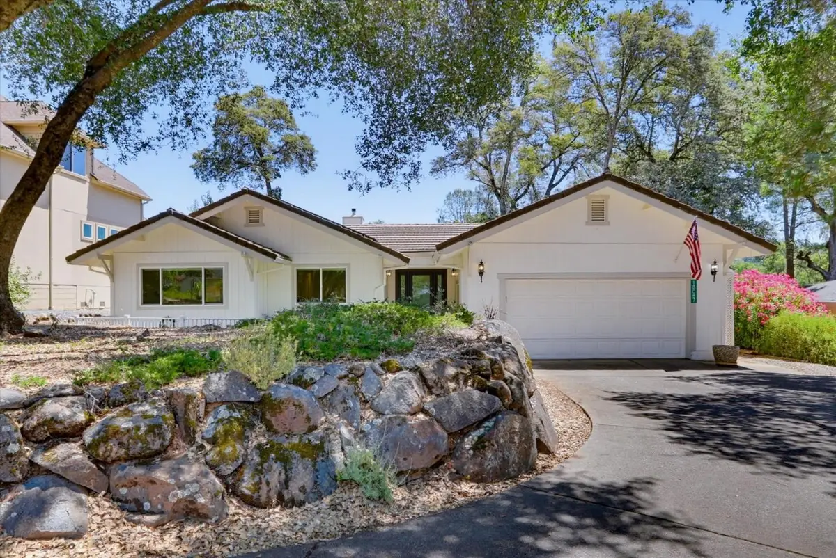 18087 Jayhawk Drive, Penn Valley, CA 95946 - #1
