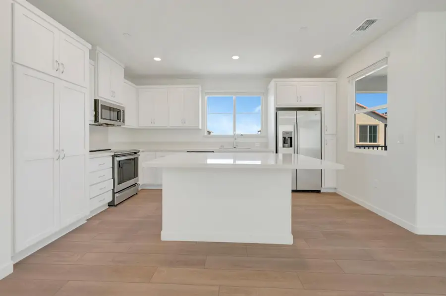 14545 Southpointe Drive #46, Folsom, CA 95630 - #2