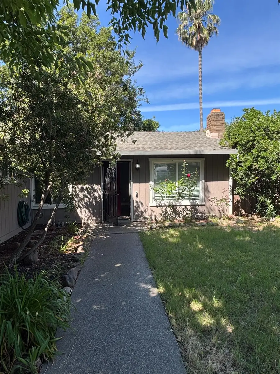 8264 Summerplace Drive, Citrus Heights, CA 95621 - #2