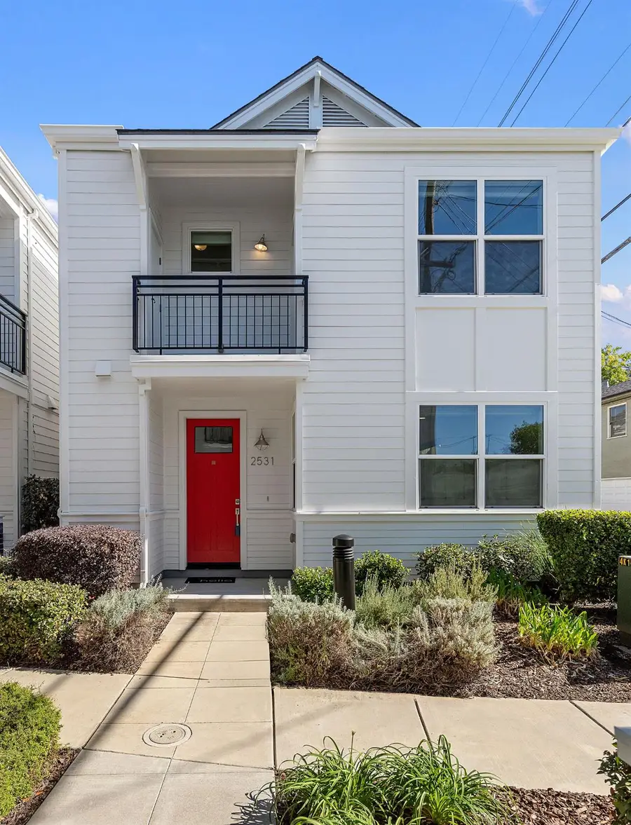 2531 Rice Alley, Sacramento, CA 95816 - #2