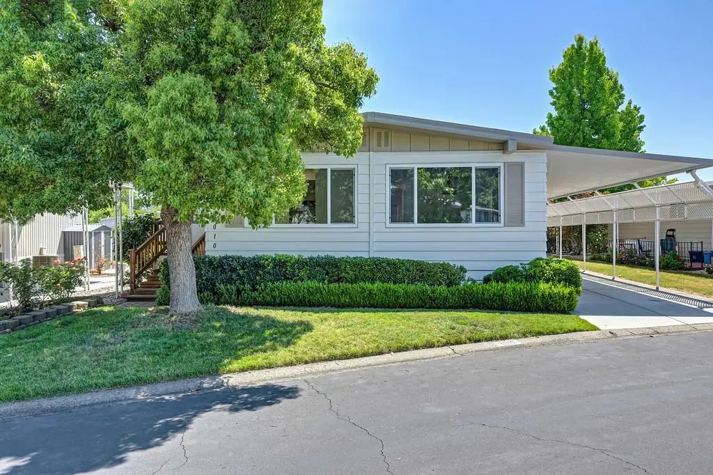 8010 Eucalyptus Lane, Citrus Heights, CA 95610 - #1