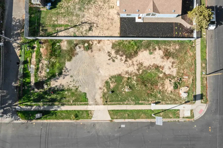 303 California Avenue, Modesto, CA 95351 - #2