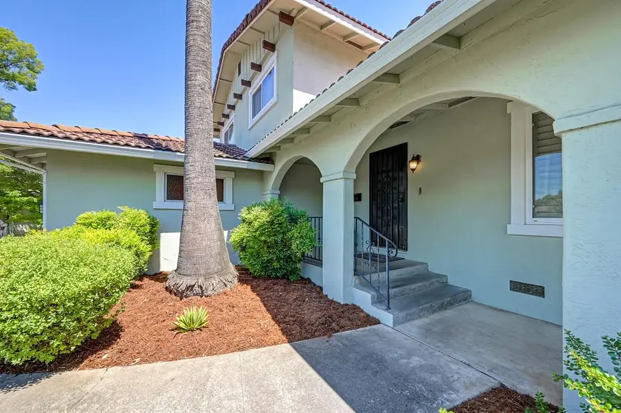 8340 Marina Greens Way, Sacramento, CA 95826 - #3