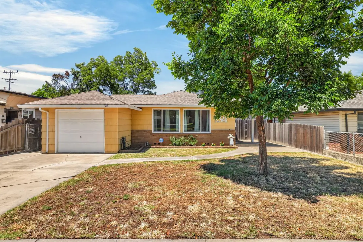 7021 21st Ave., Sacramento, CA 95820 - #1