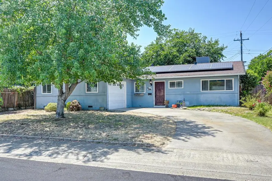 8205 Tanoak Way, Citrus Heights, CA 95621 - #3