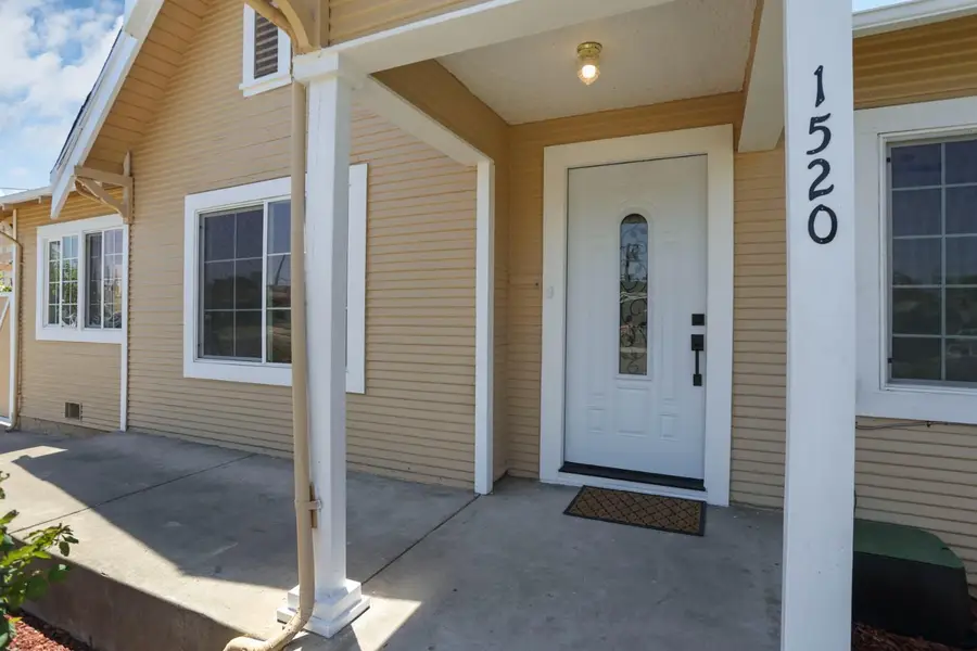 1520 N Berkeley Avenue, Stockton, CA 95205 - #3
