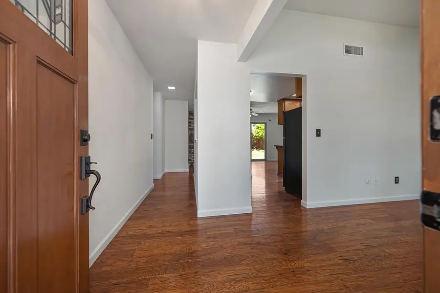7873 Valley Quail Court, Antelope, CA 95843 - #2