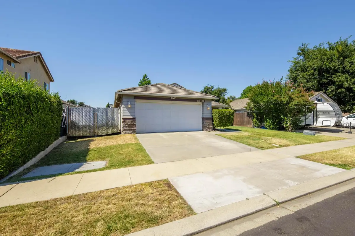 1919 Cork Oak Lane, Manteca, CA 95336 - #1